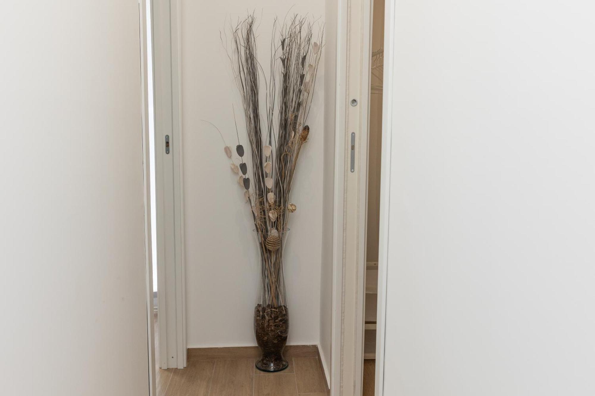 Ludo Holiday House - Charming Con Patio A Due Passi Dalla Cattedrale Палермо Екстериор снимка
