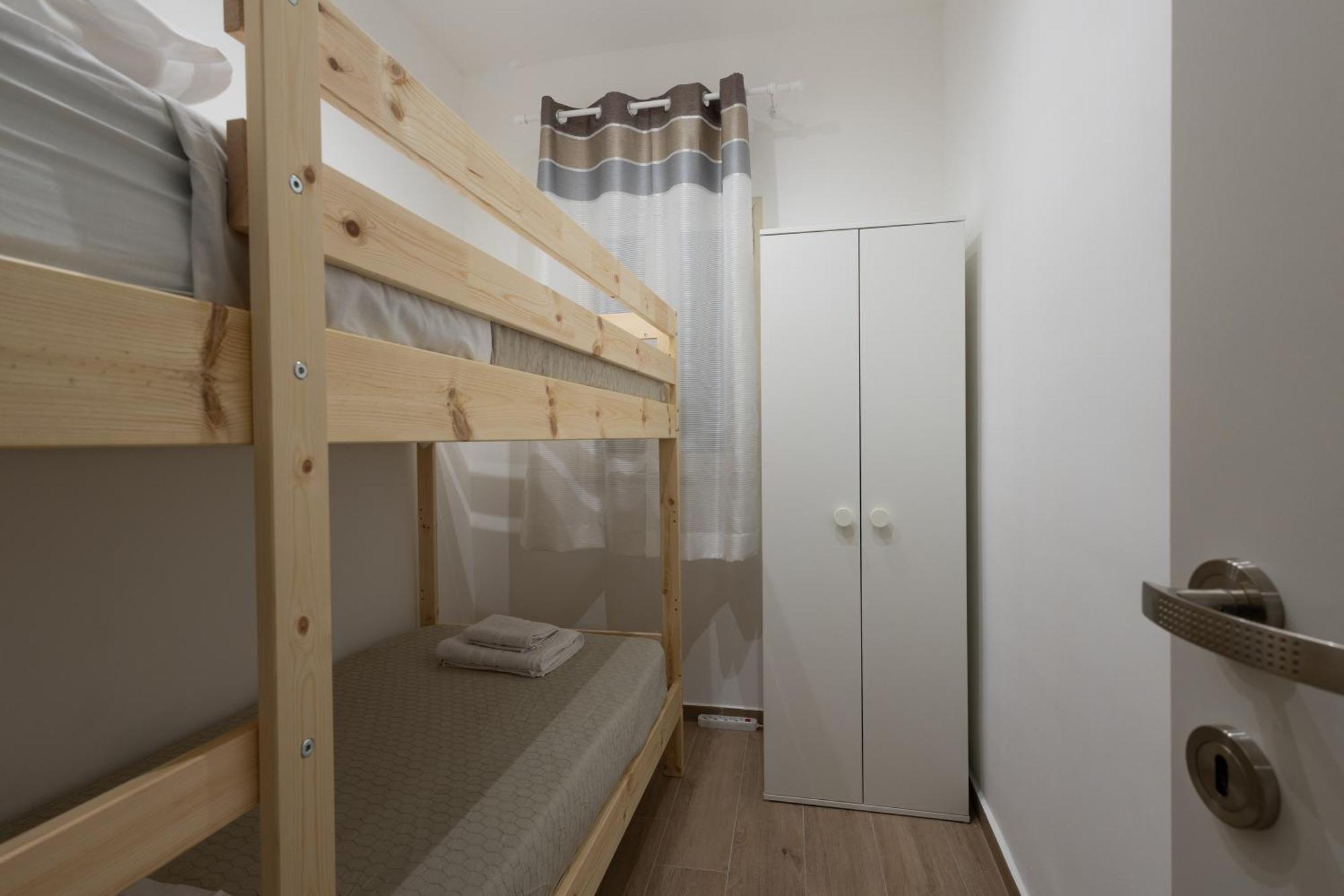 Ludo Holiday House - Charming Con Patio A Due Passi Dalla Cattedrale Палермо Екстериор снимка